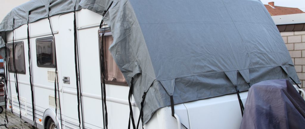 Should you tarp your RV in the winter - Wheelers